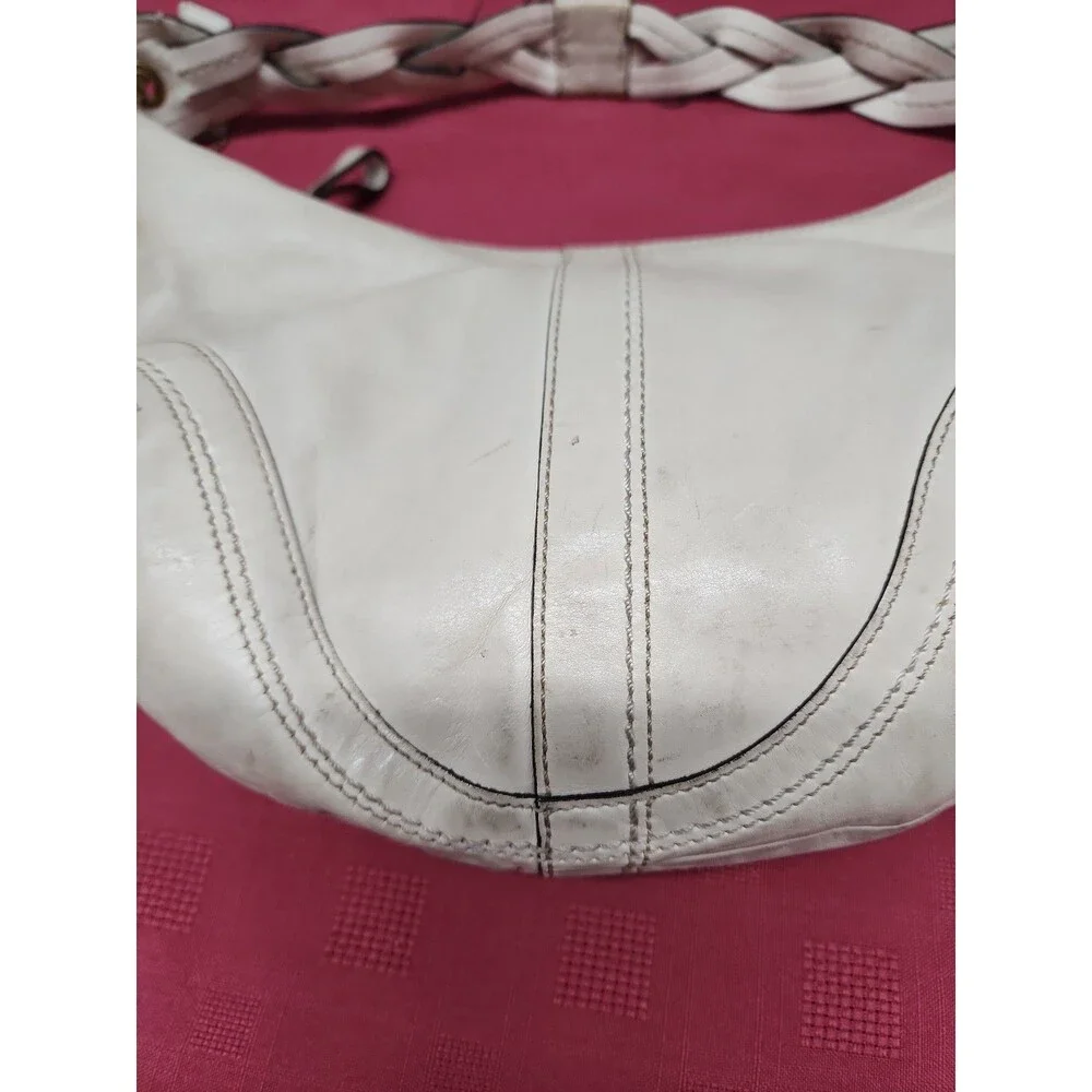 Vintage Y2K  Coach Soho Dylan Leather Hobo Bag 10042  In Bone Original Hang Tag